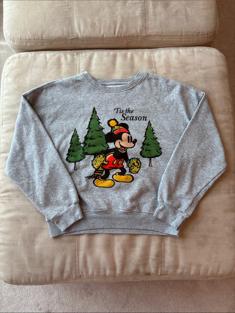 Disney Women’s Mickey Mouse Christmas Pullover Sweater Size M